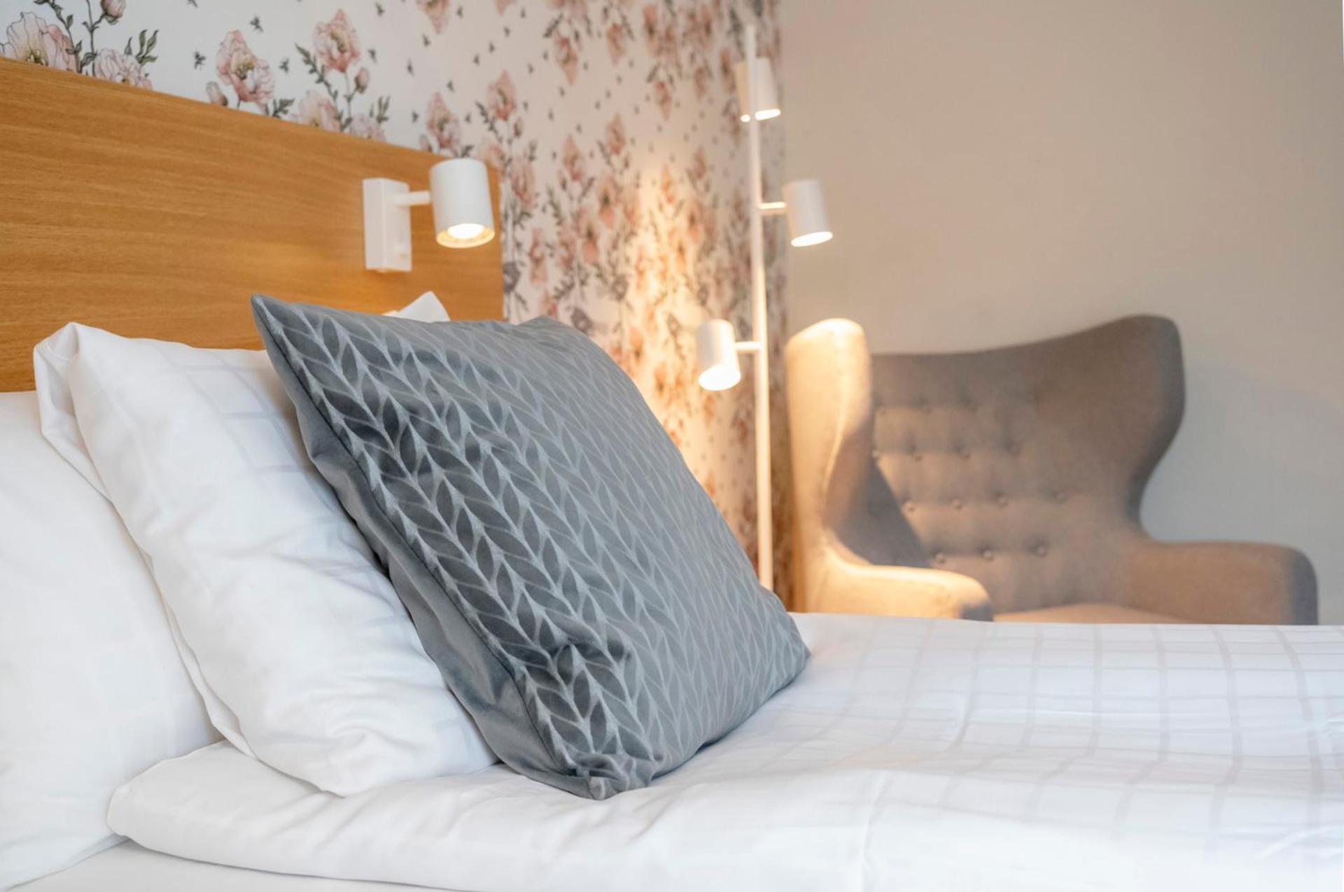 First Hotel Dragonen 우메오 외부 사진