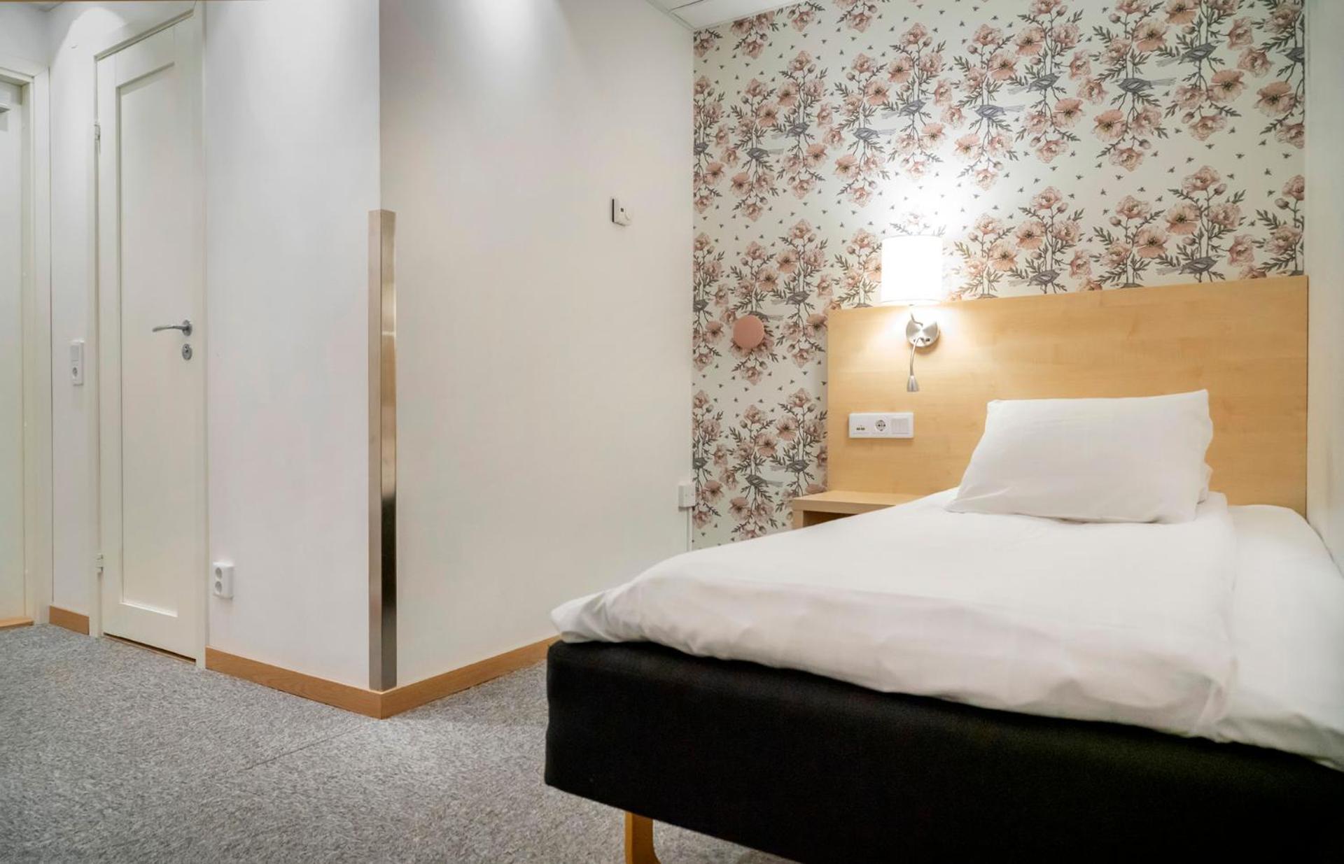 First Hotel Dragonen 우메오 외부 사진