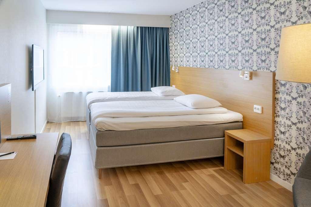 First Hotel Dragonen 우메오 객실 사진