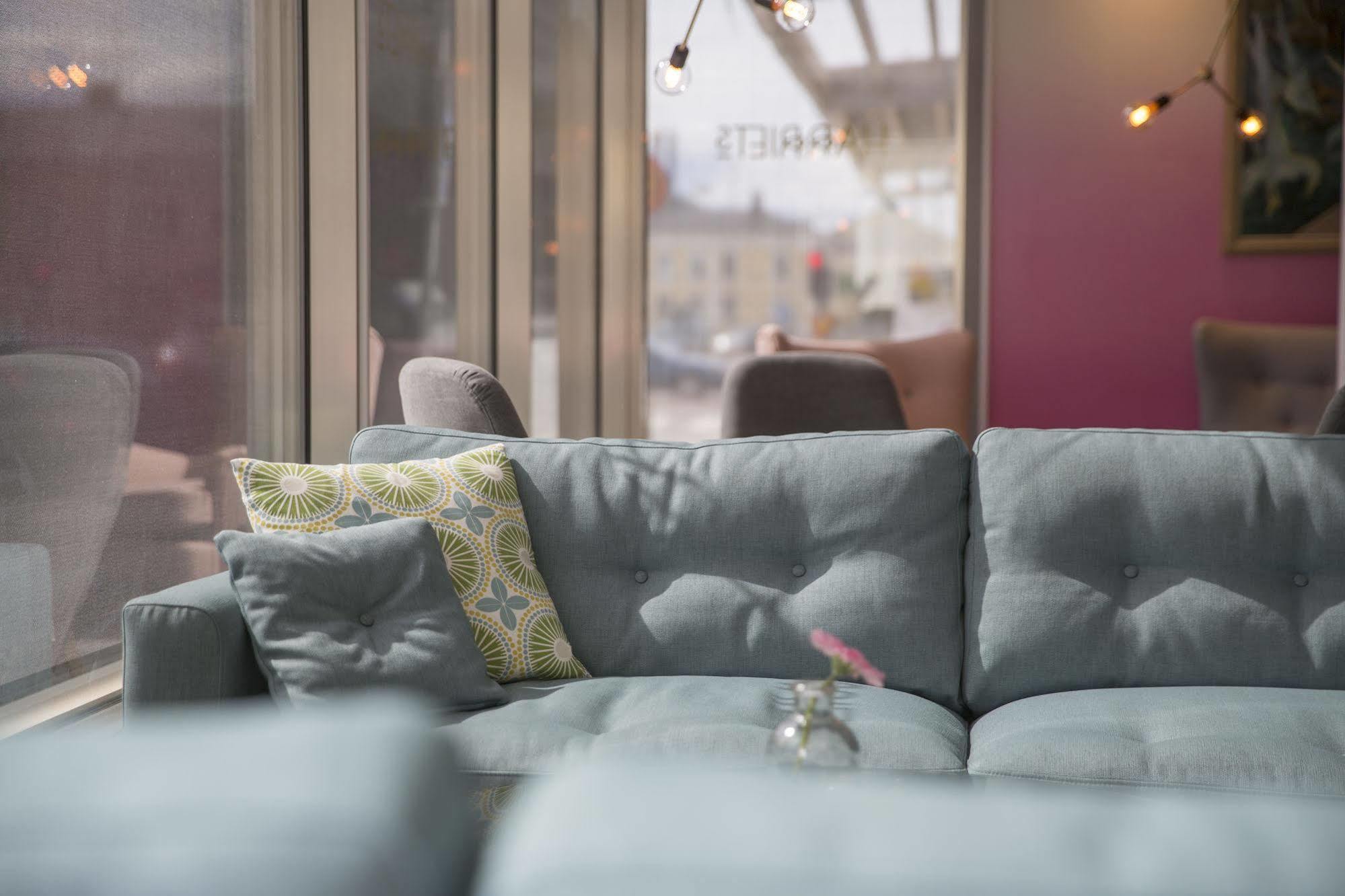 First Hotel Dragonen 우메오 외부 사진